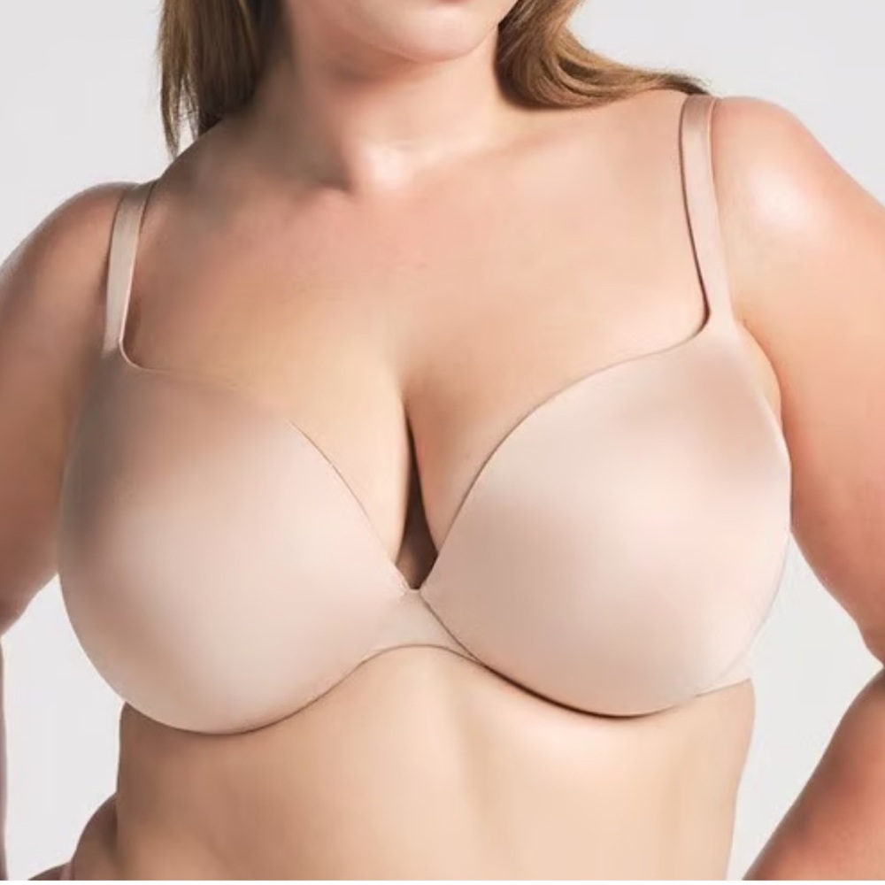 SKIMS Ultimate Push Up Plunge Bra Beige size 38C